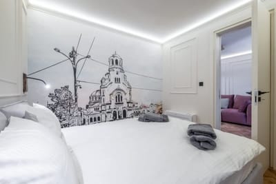 SOFapart Comfy and Elegant Apt with 2 BDR/ Parking