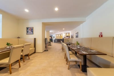 Modern Restaurant in the Flamingo Grand Hotel