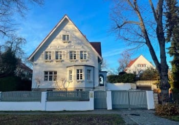 Large and luxurious residential villa