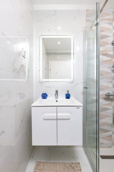 Casa Moderna  Stylish 1BD in South Plovdiv