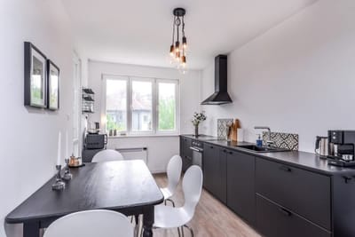 66 Apartment - Stylish Two Bedroom in Lozenets