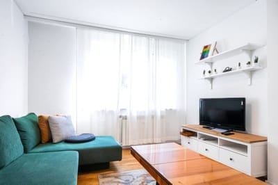 Contemporary Comfort: 1BD Flat in Lozenetz, Sofia