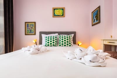 The Plovdiv Pad: Your 1-BD Hideaway in the Center