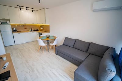 Next to Harmani 1BD Flat + Parking By Flat Manager