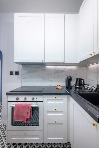 Your Home in Sofia - Cute and Central Apartment