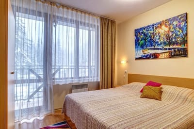 *Cute & Cozy* 1BD Flat in The Castle Complex