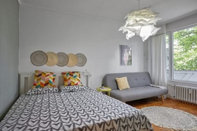 LAZUR  2BD Flat next to the Sea Garden