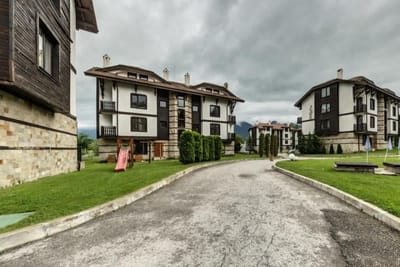 Cozy One-Bedroom apartment with Nature View