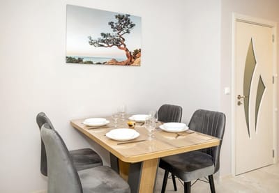 Stylish Flat with Parking St Constantine & Helena
