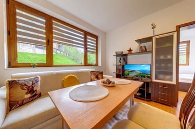 Pamporovo Palace  2BD next to the Ski Slopes