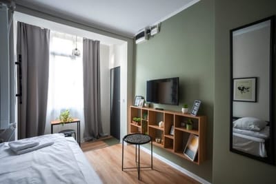 Tom Thumb & Thumbelina - 2 Private Rooms in Center