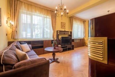 Very Central & Aristocratic 2BDR w/ ACs