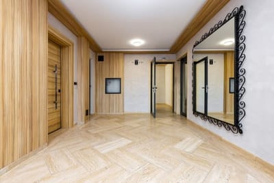 Magnolia Gardens - 1BD with Balcony & Parking