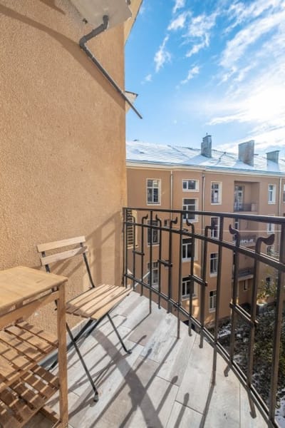 New 1930s quiet central apartment w/AC - 2 bedroom