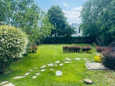 Modern Villa with Garden in Evksinograd, Varna