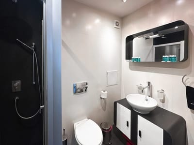 Joy Apartment – Stylish 2BD in Oborishte