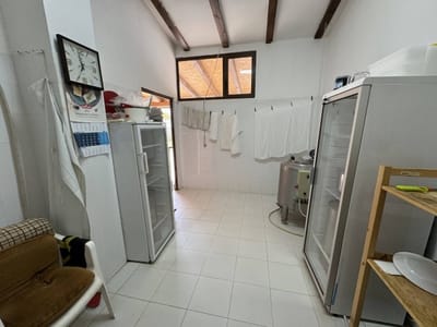 Zornitza Family Estate - Farm