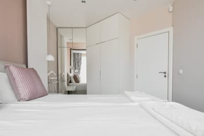 Charming 2BD with Mountain View