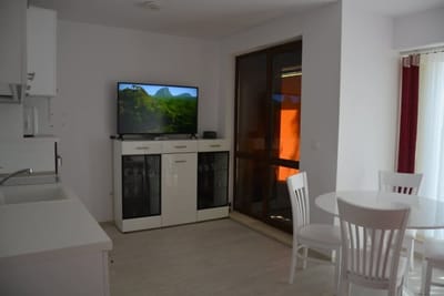 Unbeatable Location: New Lux Apartment Varna beach