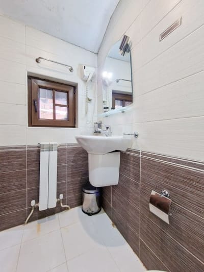 8BD Retreat in Bansko: Comfort & Mountain Charm