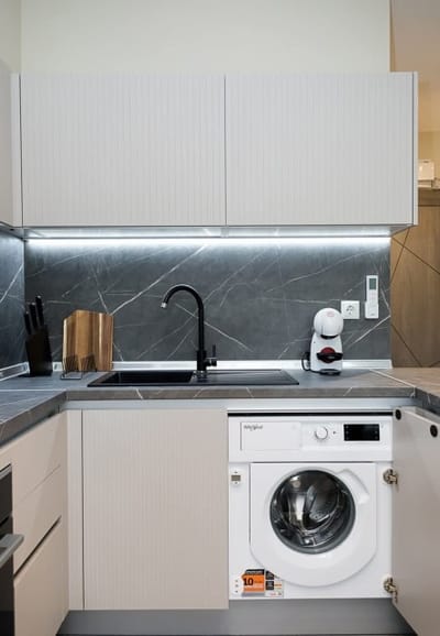 Stylish Studio with Balcony – Bella Vita, Varna