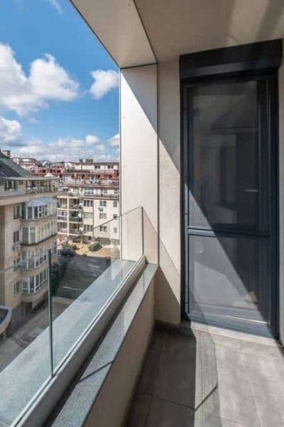 Stylish 1-bedroom Flat in Business District