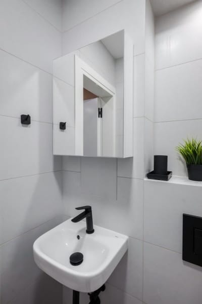 Modern&Central 2-BD with Parking