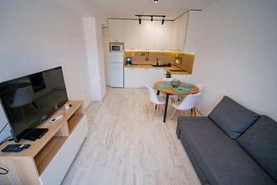 Next to Harmani 1BD Flat + Parking By Flat Manager