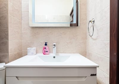 Centrally-located 1BD Apartment near Kapana