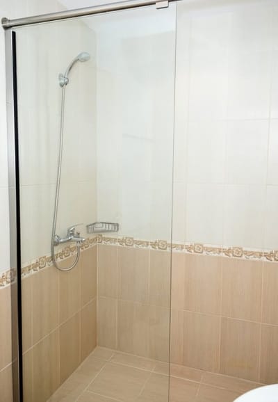 Seaside Bliss: Elegant 1BD with Stunning View