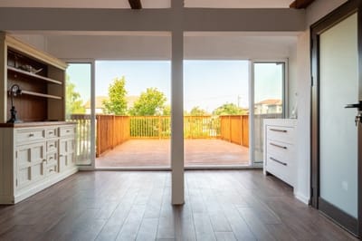 Modern and Cinematic Villa in the area of Sofia