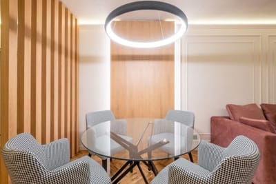 SOFapart Comfy and Elegant Apt with 2 BDR/ Parking