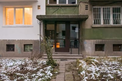 Vintage Spot - Colorful One-Bedroom Apartment