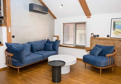 Stylish Maisonette Just Steps from the Sea Garden