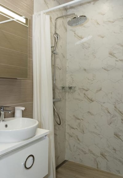 Sunny 1BD Flat in St Constantine & Helena Complex