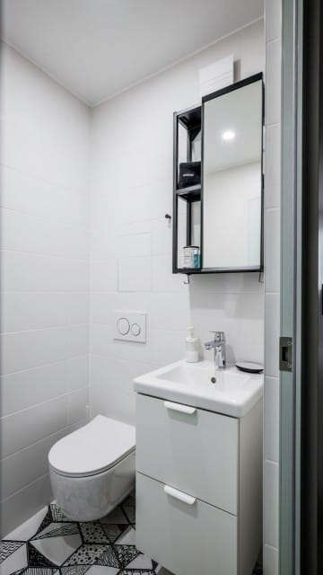 Quiet 2 BDR Comfort Near NDK + Workspace