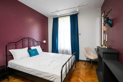 Royal Retreat - Your central designer spot