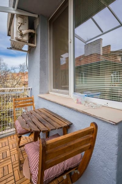 Cozy Studio in Top Centre