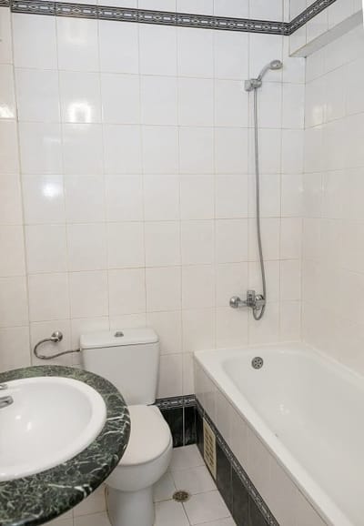 3BD Maisonette with Sea Views - Next to Sea Garden