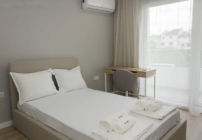 Sea Garden Varna - 2BD Flats with Desk & Balcony