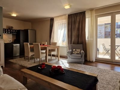 Bansko Royal Towers - 2BD Flat + Parking