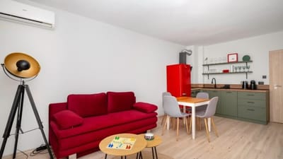 Invisible Melody - Cozy home in Sofia with Parking