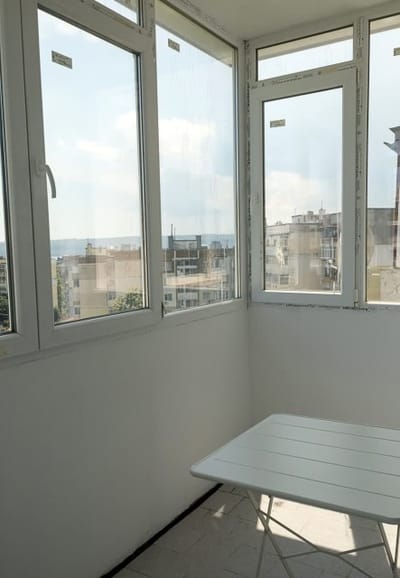 Bright & Airy Flat with 2 Bedrooms – Urban peace