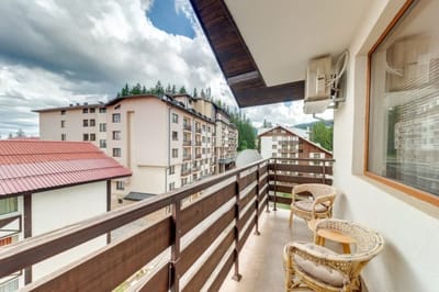 Villa Cometa 1BD - Balcony & Near Slope 7