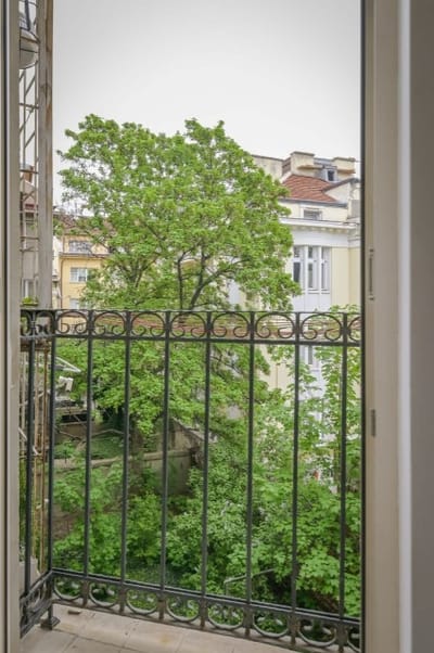 The Simple Place ~ Close to Slaveykov Square