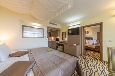 Two Bedroom Apartment in the Flamingo Grand Hotel