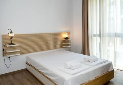 Modern 2-Bedroom Flat with Balcony in Azur Premium