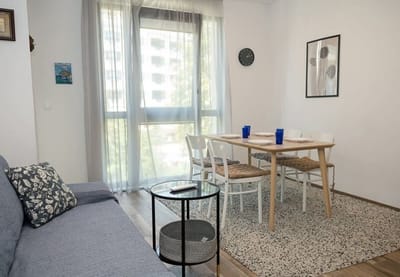 Modern 2-Bedroom Flat with Balcony in Azur Premium