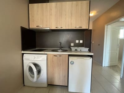 Cozy 1BD Apartment with a Lovely Sea View