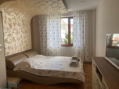 Robinzon Beach 3BD Lux apartment by Flat Manager